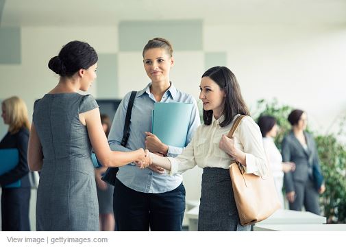 5 Conversation Tips To Help You At Any Networking Event